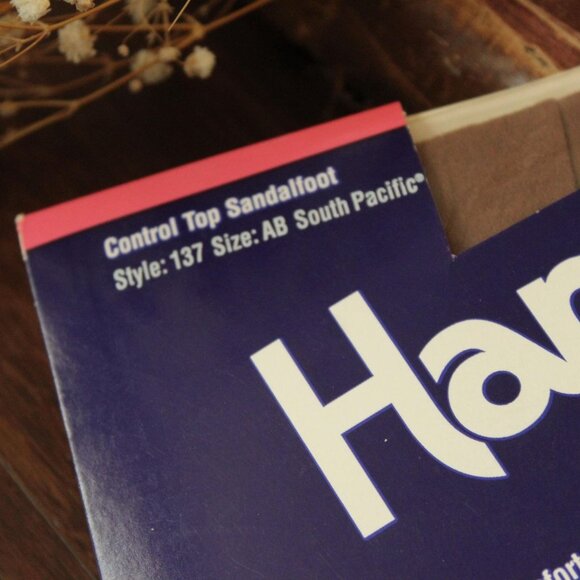 Vintage 1980s 1990s Pantyhose, New NOS Hanes Too, Control Top Sandalfoot Size AB - Picture 3 of 10